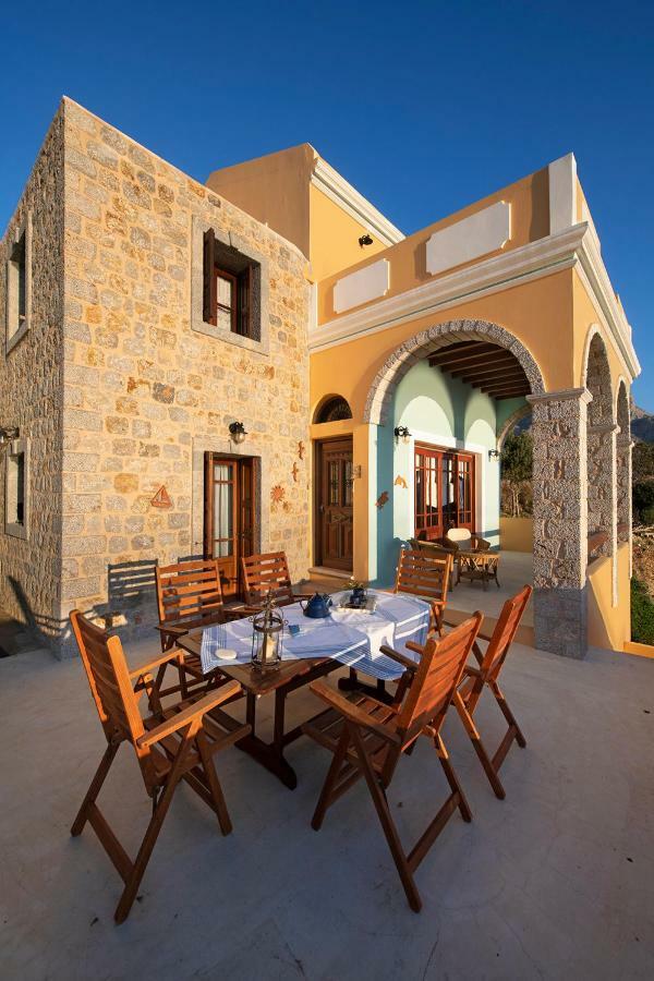 Secret Paradise Beach Villa Skaliá Екстериор снимка