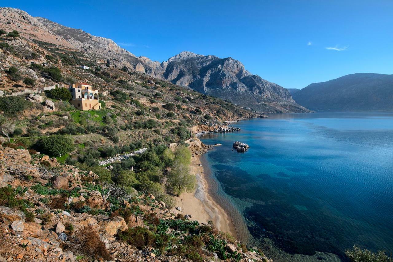 Secret Paradise Beach Villa Skaliá Екстериор снимка
